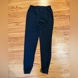 Men’s Lululemon Navy Medium Tall Surge Joggers